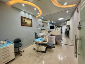 Navigating Root Canals in Islamabad: Cost, Expectation vs. Reality